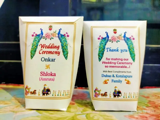 Custom paper-pouches customised paper bags manufacturer India