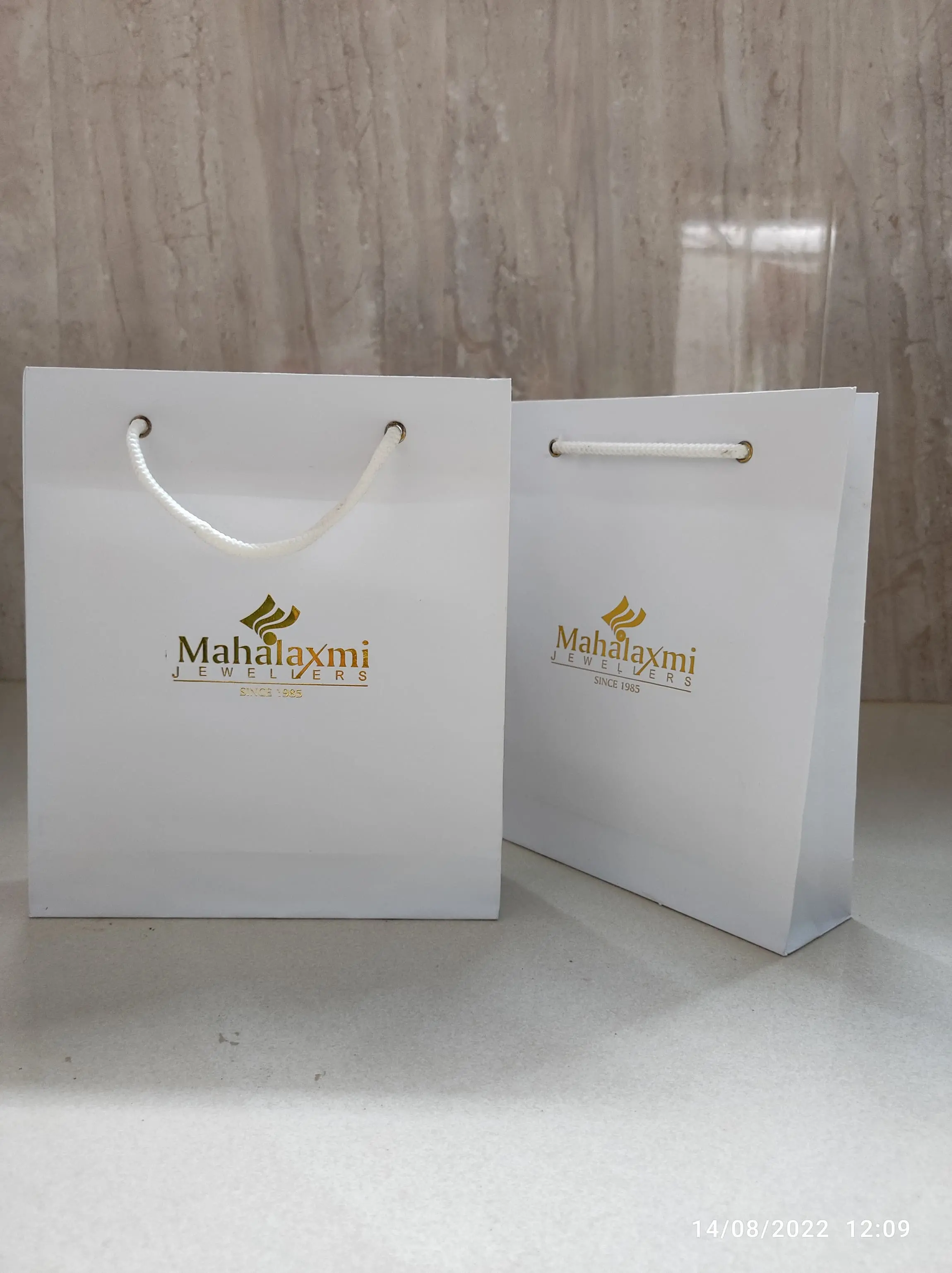 Custom premium customised paper bags manufacturer India