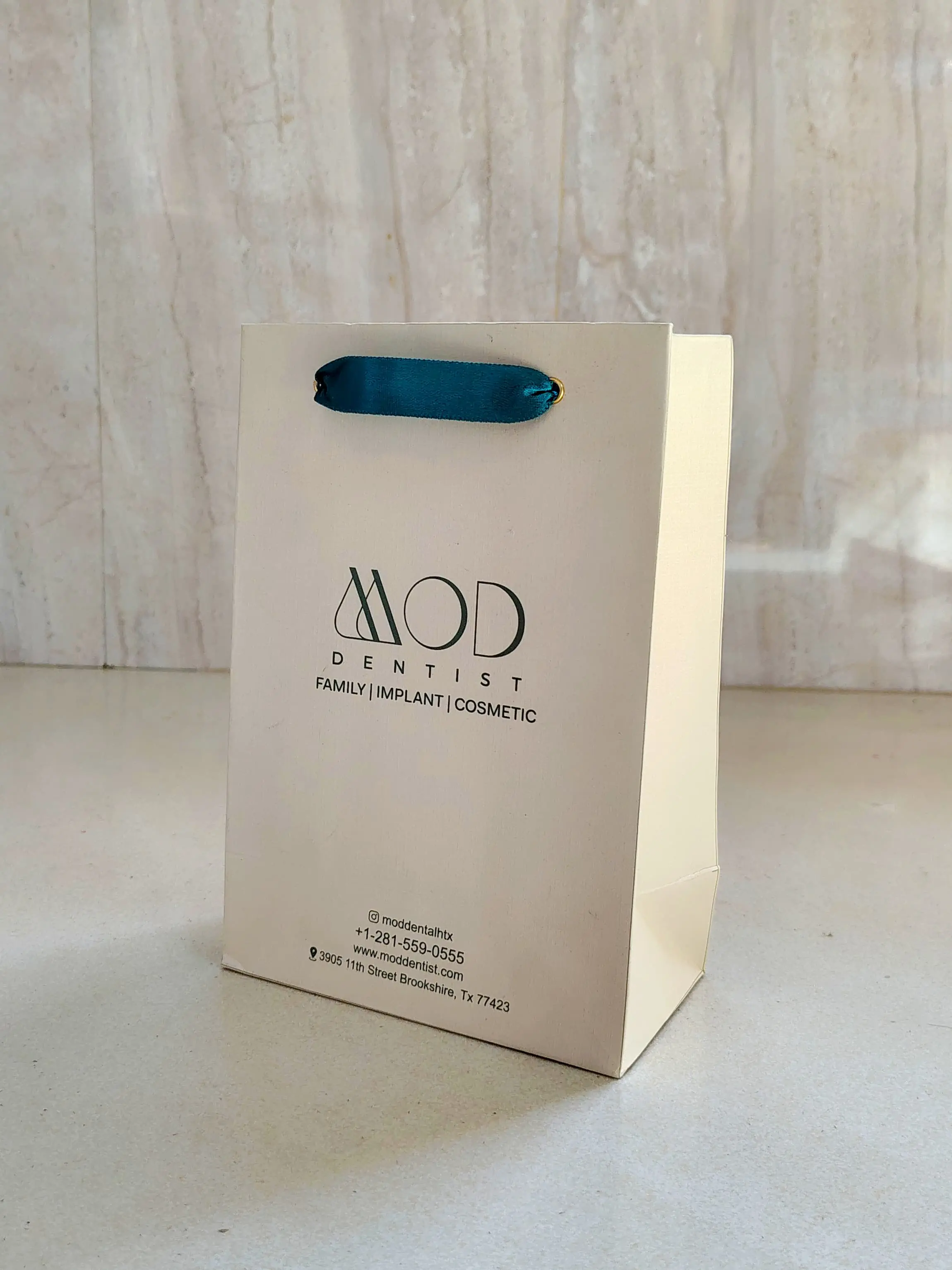 Custom premium customised paper bags manufacturer India