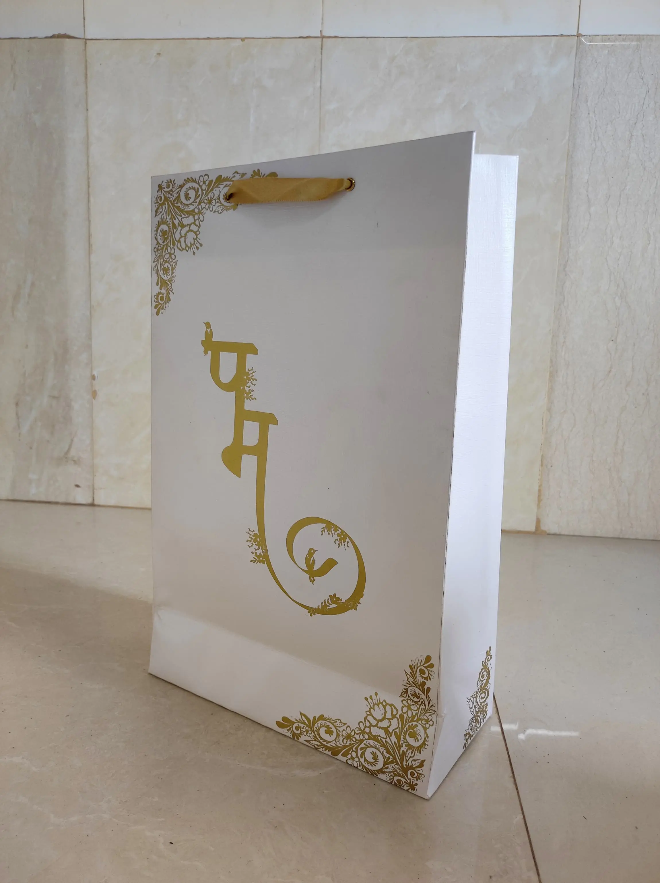 Custom return-gifts customised paper bags manufacturer India