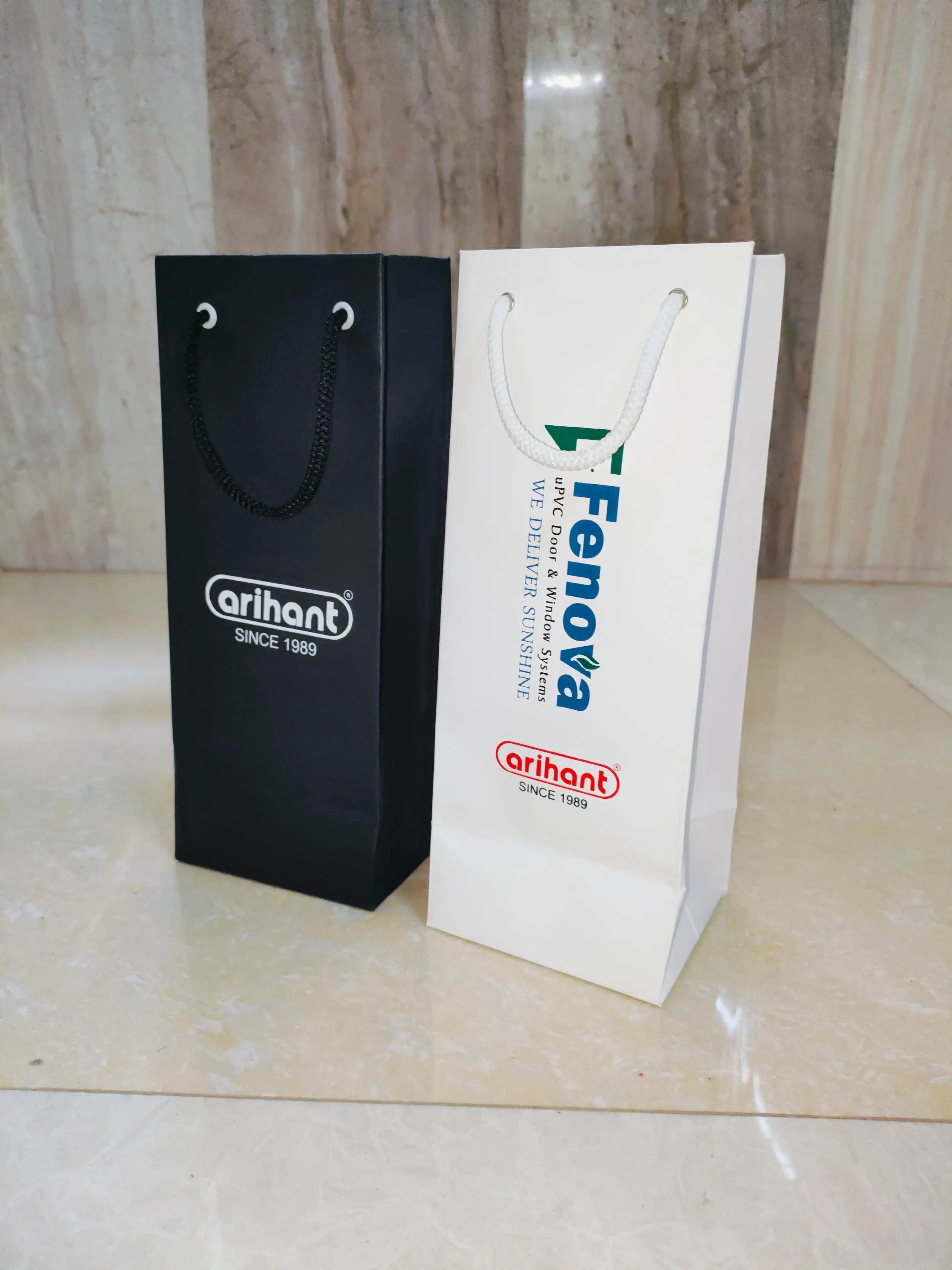 Custom shopping customised paper bags manufacturer India