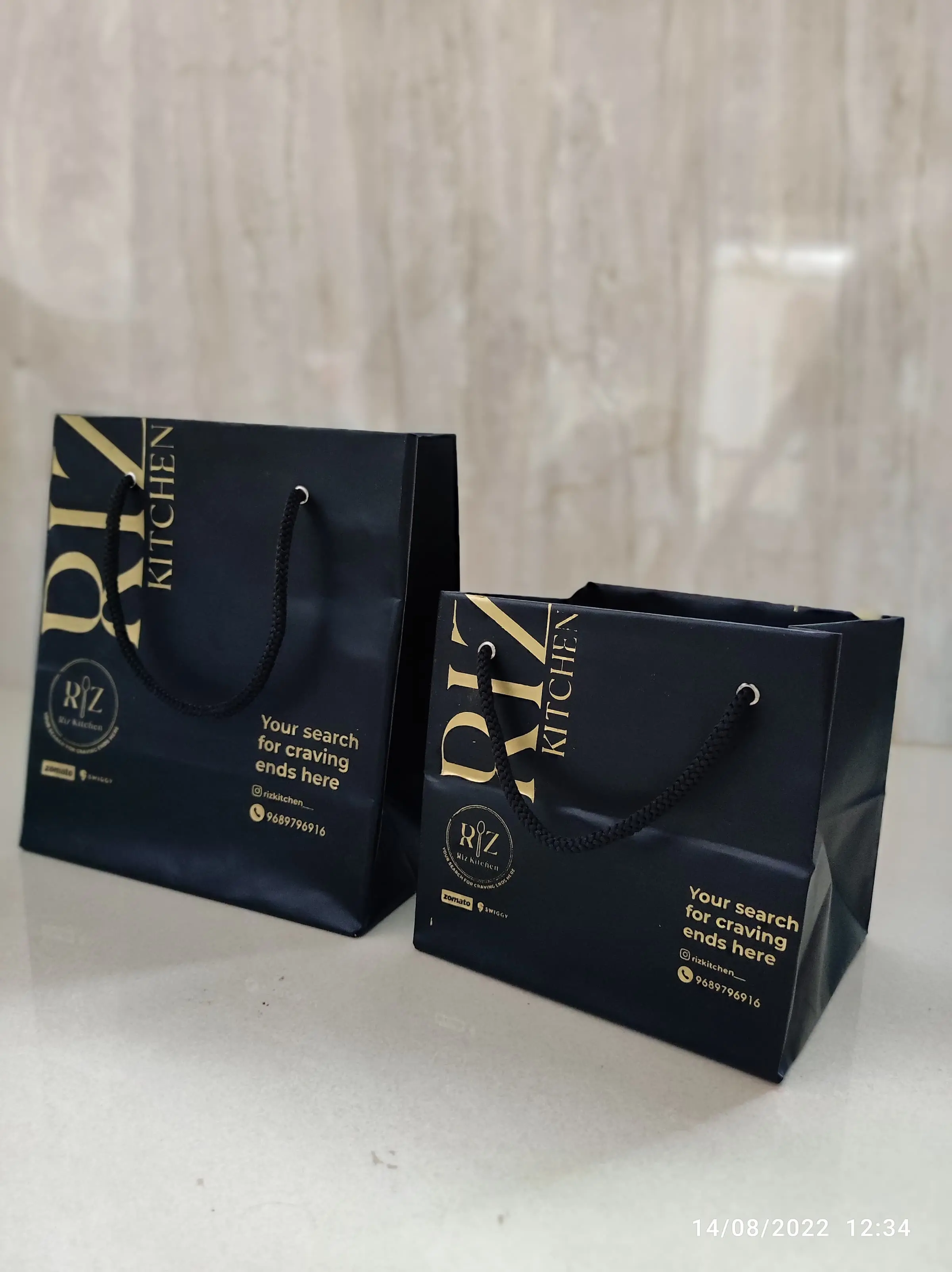 Custom shopping customised paper bags manufacturer India