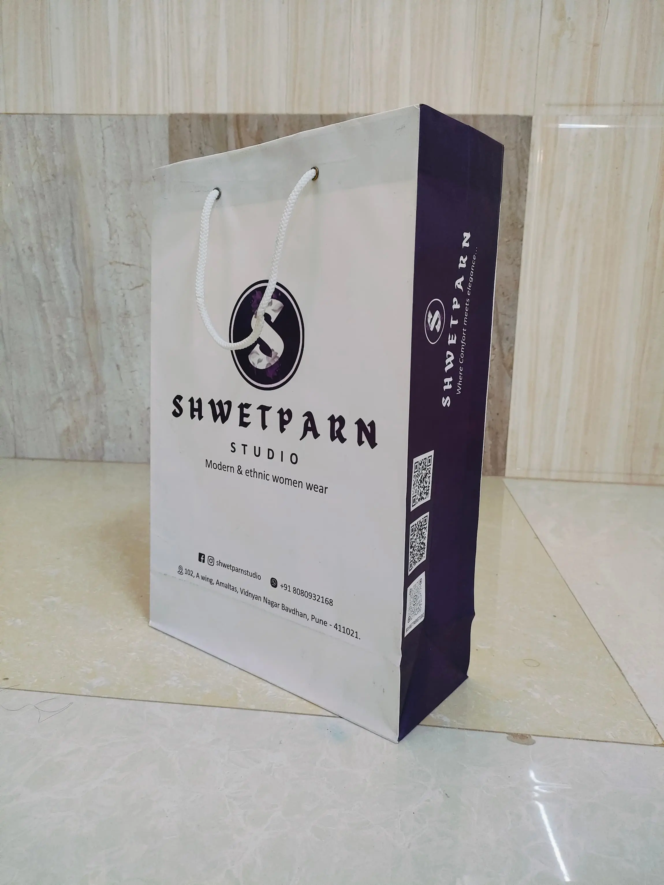 Custom shopping customised paper bags manufacturer India